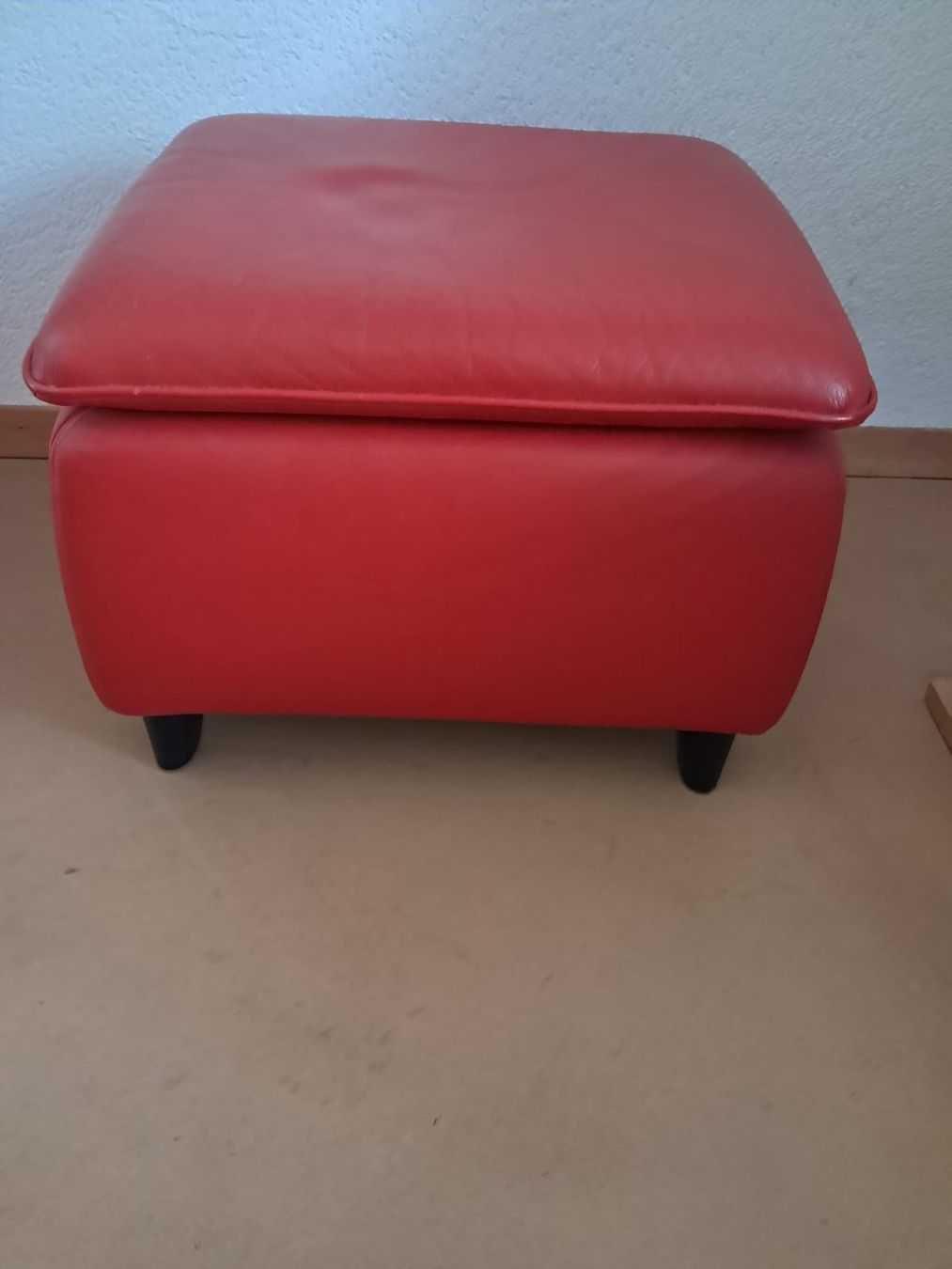 Sessel: Ledersessel mit Sockel – Gebraucht aus Full-Reuenthal von ben_92wj 1