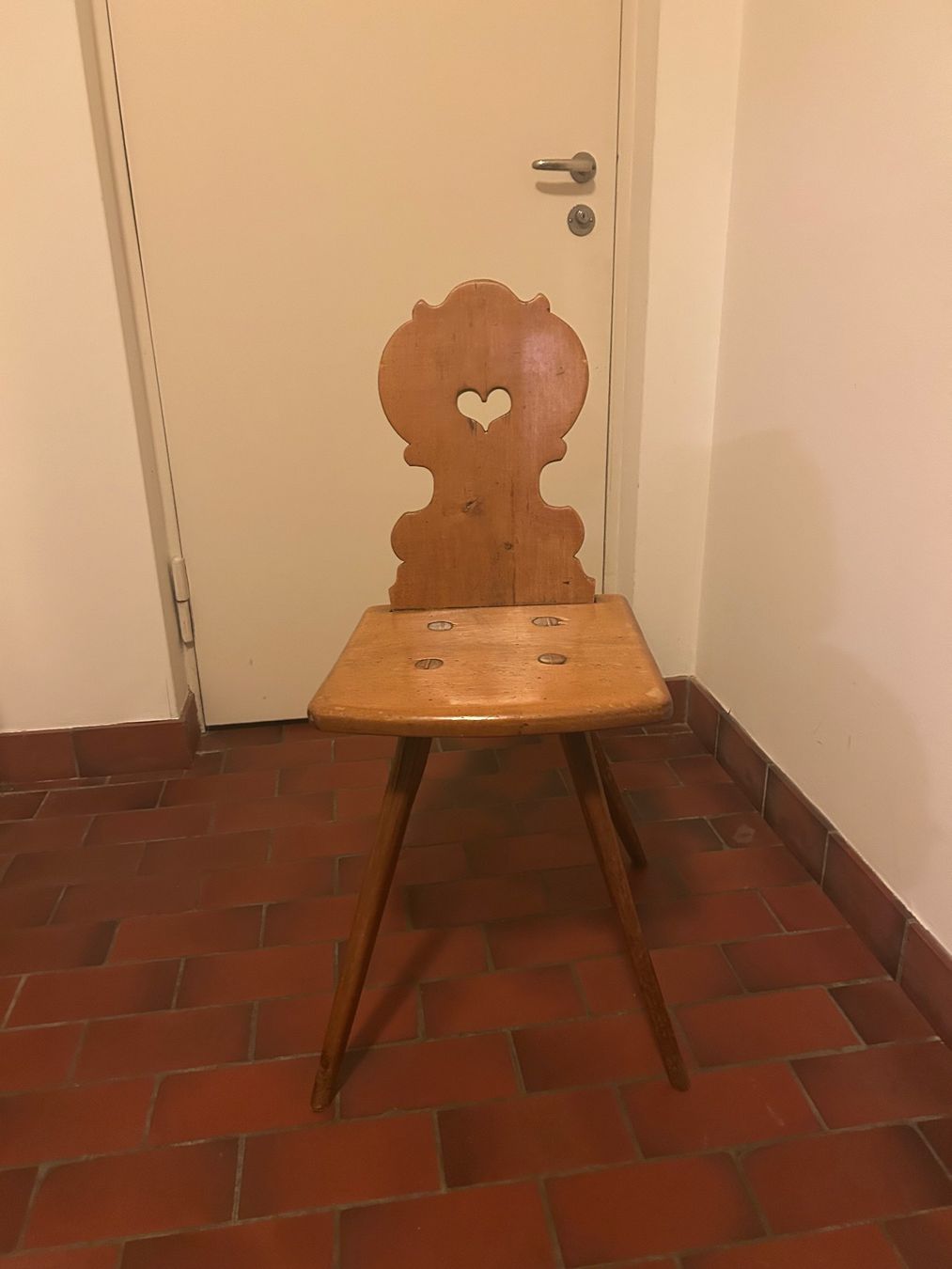 Holzartikel: 2 Holzstapellen – Gebraucht aus Basel von and_pky9