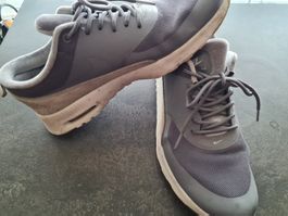 Sneakers Nike Thea Grau, 40 (25.5 cm)