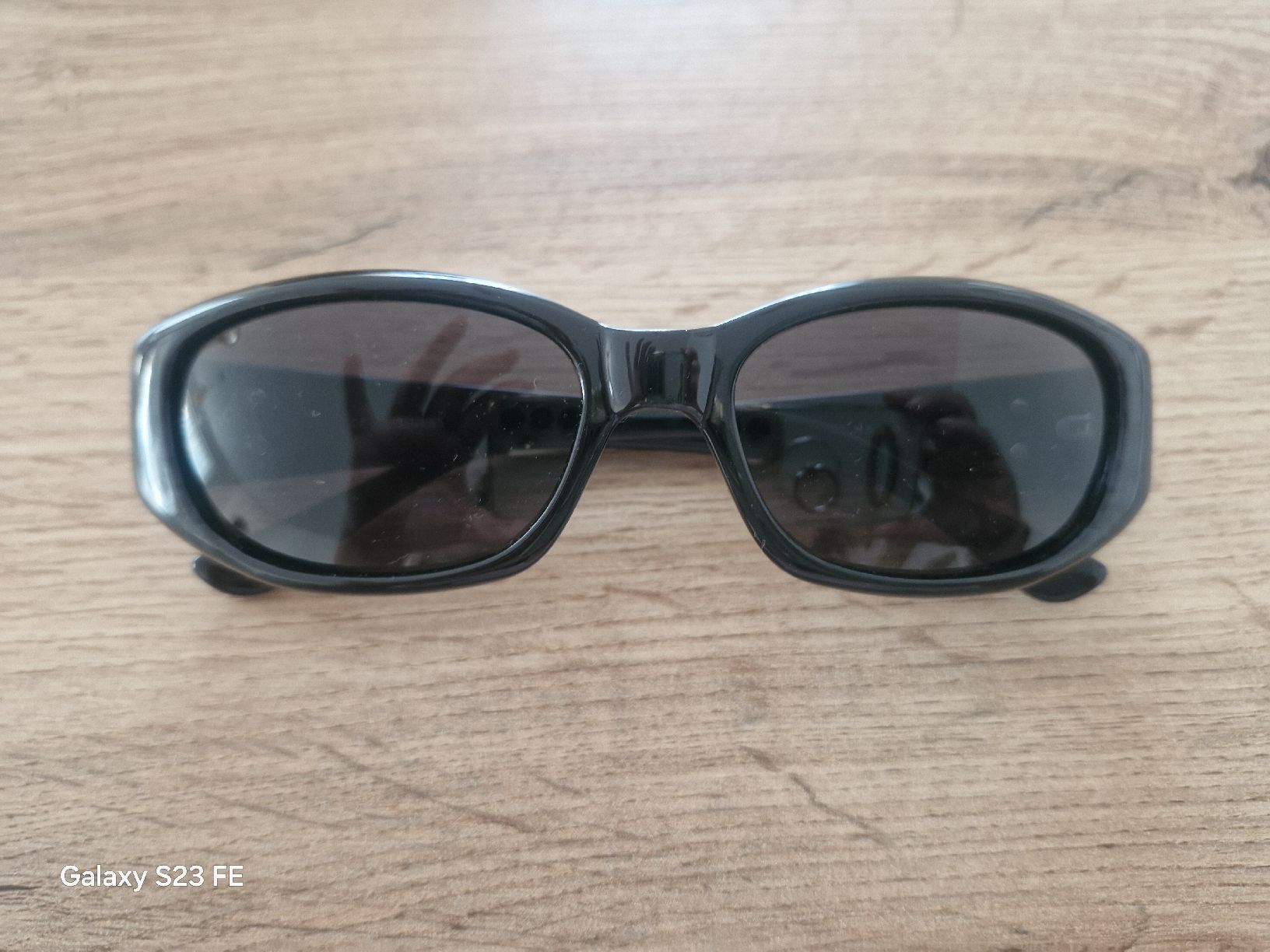 Guess Lunettes & Verres: guess sonnenbrille – D'occasion à Stein AG par Arda2014 2