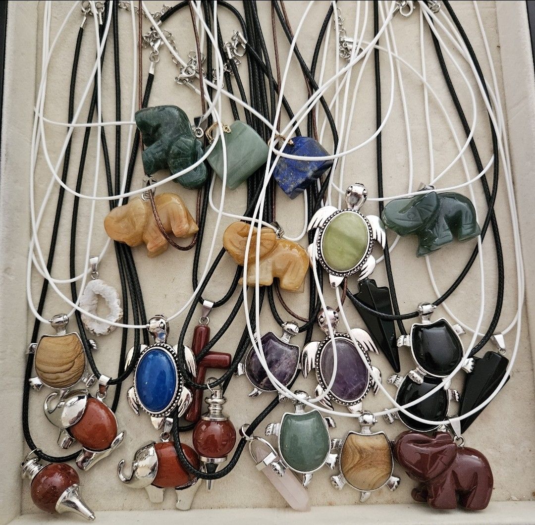 Altri gioielli: Pendentifs en pierres semi precieuses – Nuovo e nell'imballaggio originale da Vernier venduto da 19pigments
