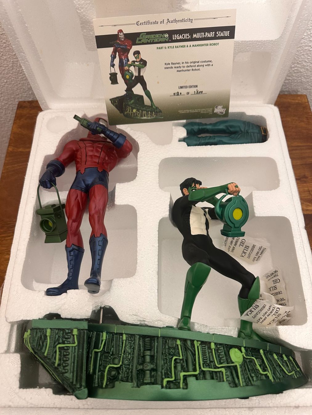Statuette: DC Direct: Green Lantern Legacies Multi-Part Statue -3 Teile – Usato da Rotkreuz venduto da Mr.TeaLeaf 8