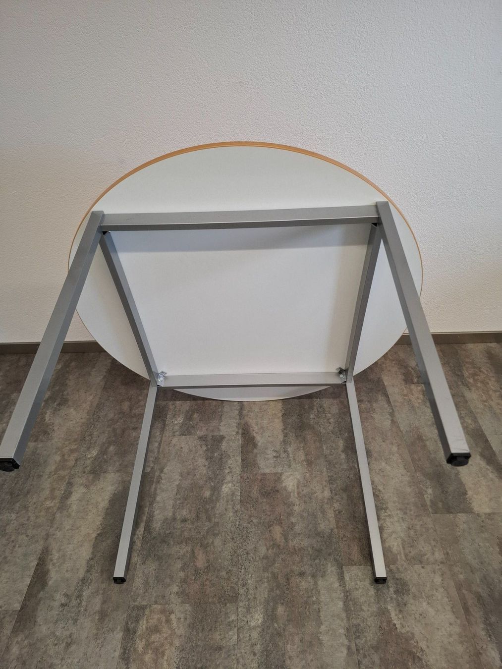 Tavoli: 011 Runder Tisch – Usato da Derendingen venduto da Meisterstuecke 1