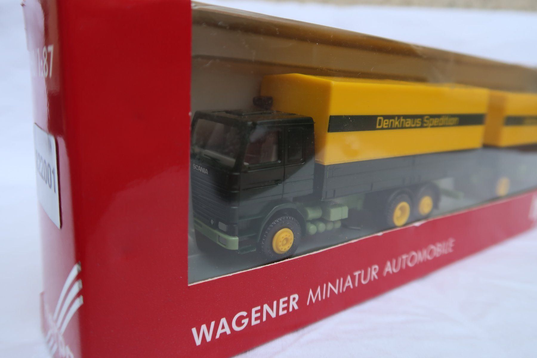 Scania Modellini d'auto: Herpa Scania "Denkhaus Spedition" – Nuovo e nell'imballaggio originale da Muttenz venduto da Laeckerlihamschter 1
