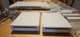 Nintendo Wii(x2) Konsole mit Zubehör und Spielen guter Zusta