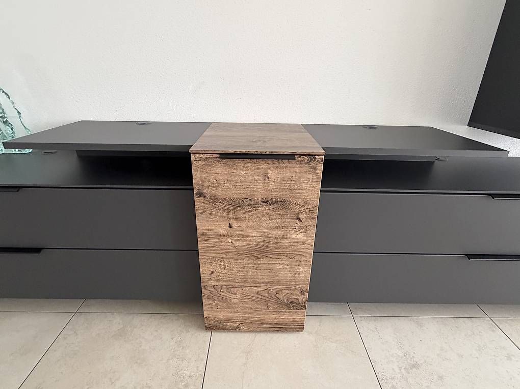 Mobili TV: Wohnwand in Graphit & Holzoptik – Usato da Emmen venduto da eve_vq8m 3