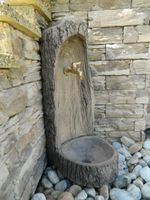 Beton-Gartenbrunnen mit Holzimitation die letzten 2 Stück