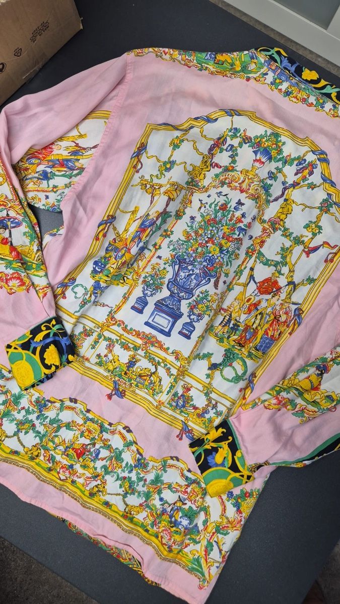 Versace Camicette: Versace (Versus) Vintage Hemd – Usato da Zürich venduto da chloe26 4