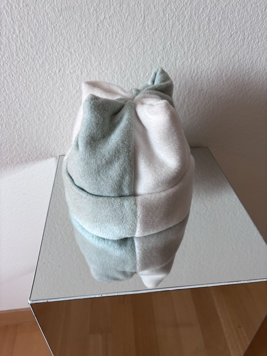 Copricapi, berretti & cappellini: Fleece Mütze zweifarbig – Usato da Zürich venduto da sk8dave