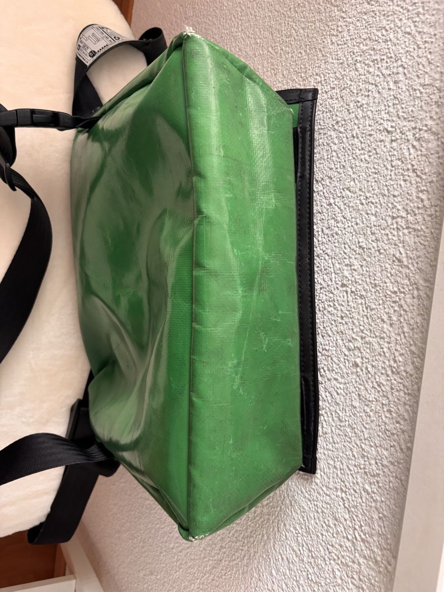 Freitag Taschen: FREITAG Messenger Tasche grün/weiss – Gebraucht aus Winterthur von -tangerine- 6