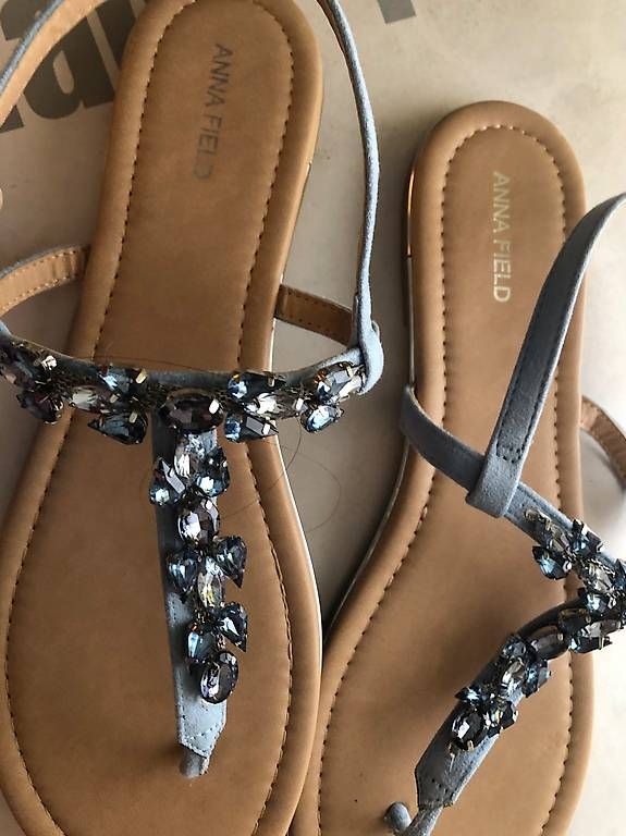 Scarpe da donna: Damensandale  Gr. 44 Neu – Usato da Biberist venduto da LASCHINDELEGI