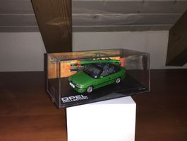 Opel Astra F Cabriolet 1/43 no Minichamps