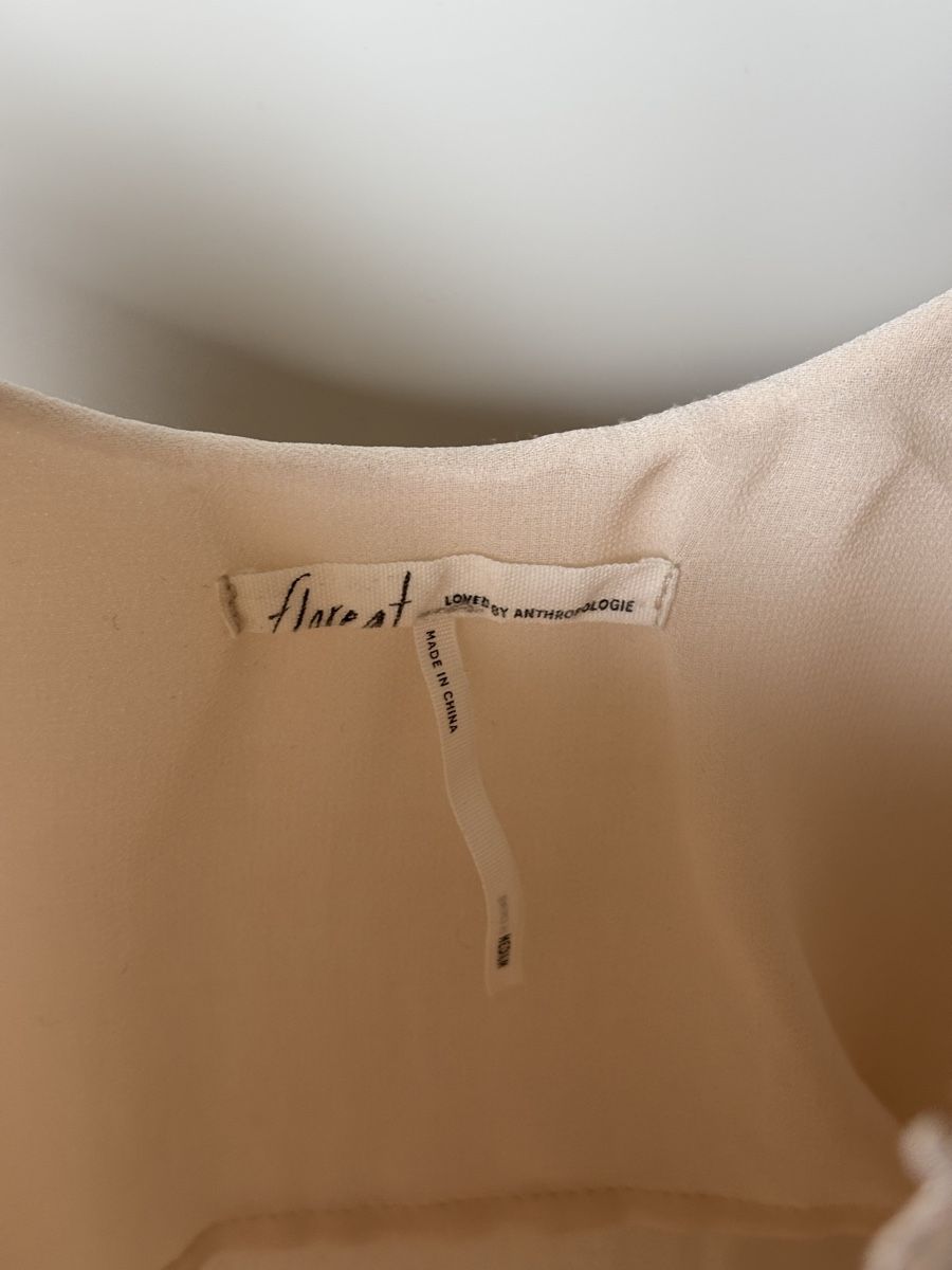 Top: Anthropologie Spitzentop champagne gold – Usato da Winkel venduto da Zimtguetzli 1