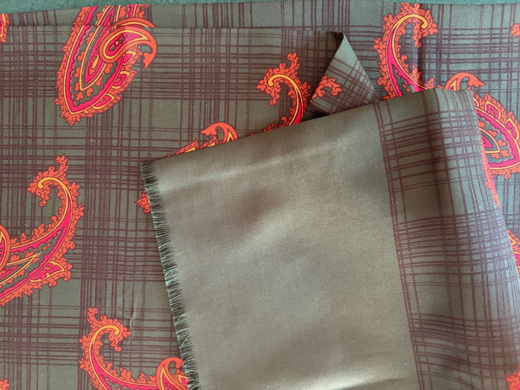 Foulards, Tücher & Schals: 100% Silk Scarf / double-layered /  Condition: New – Neu (gemäss Beschreibung) aus Interlaken von Bona55 9