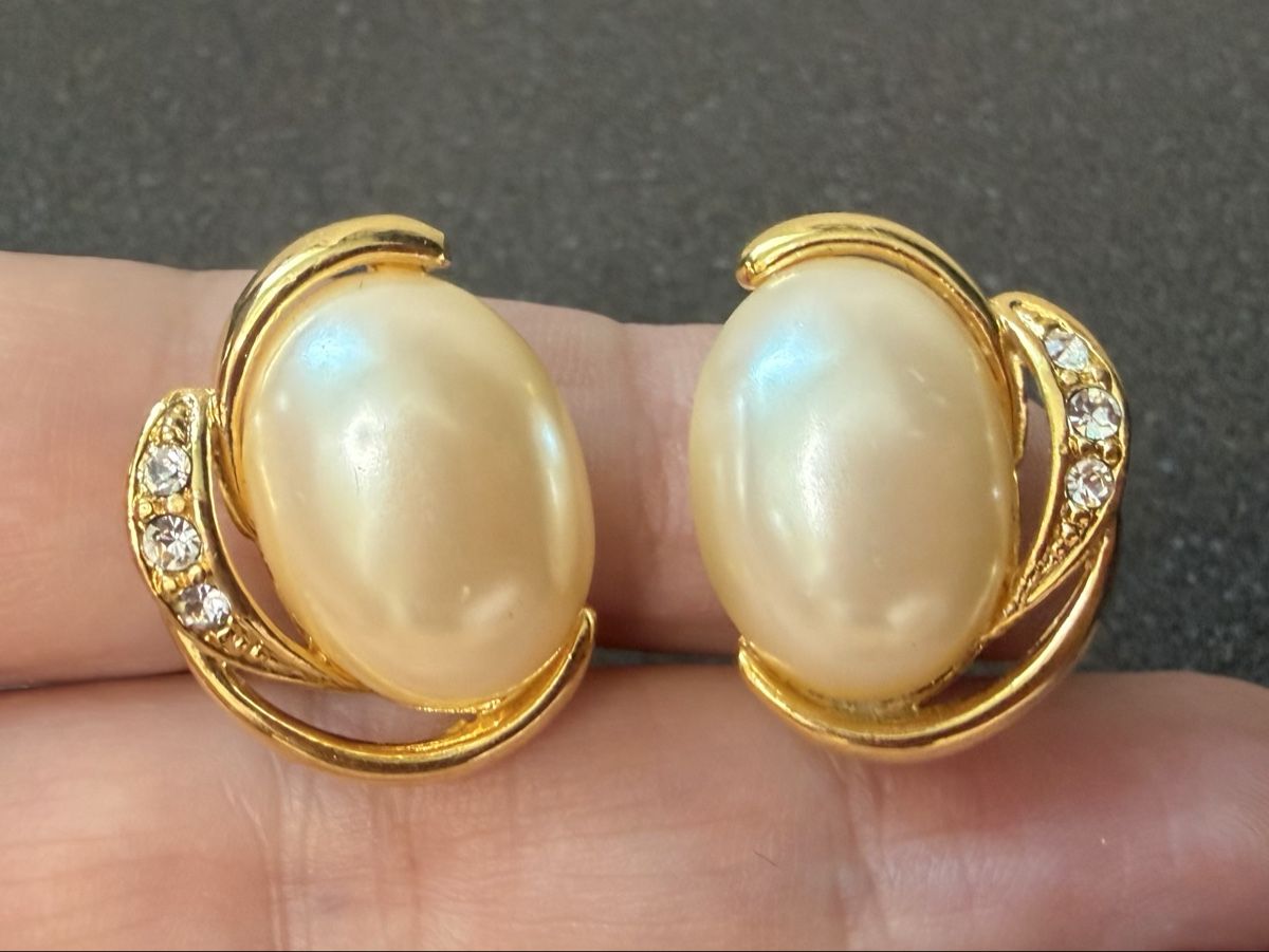 Orecchini pendenti & Orecchini a lobo: Vintage Ohrringe Clips Luxus Modeschmuck   – Usato da Lamone venduto da LaCantinaMagica 1