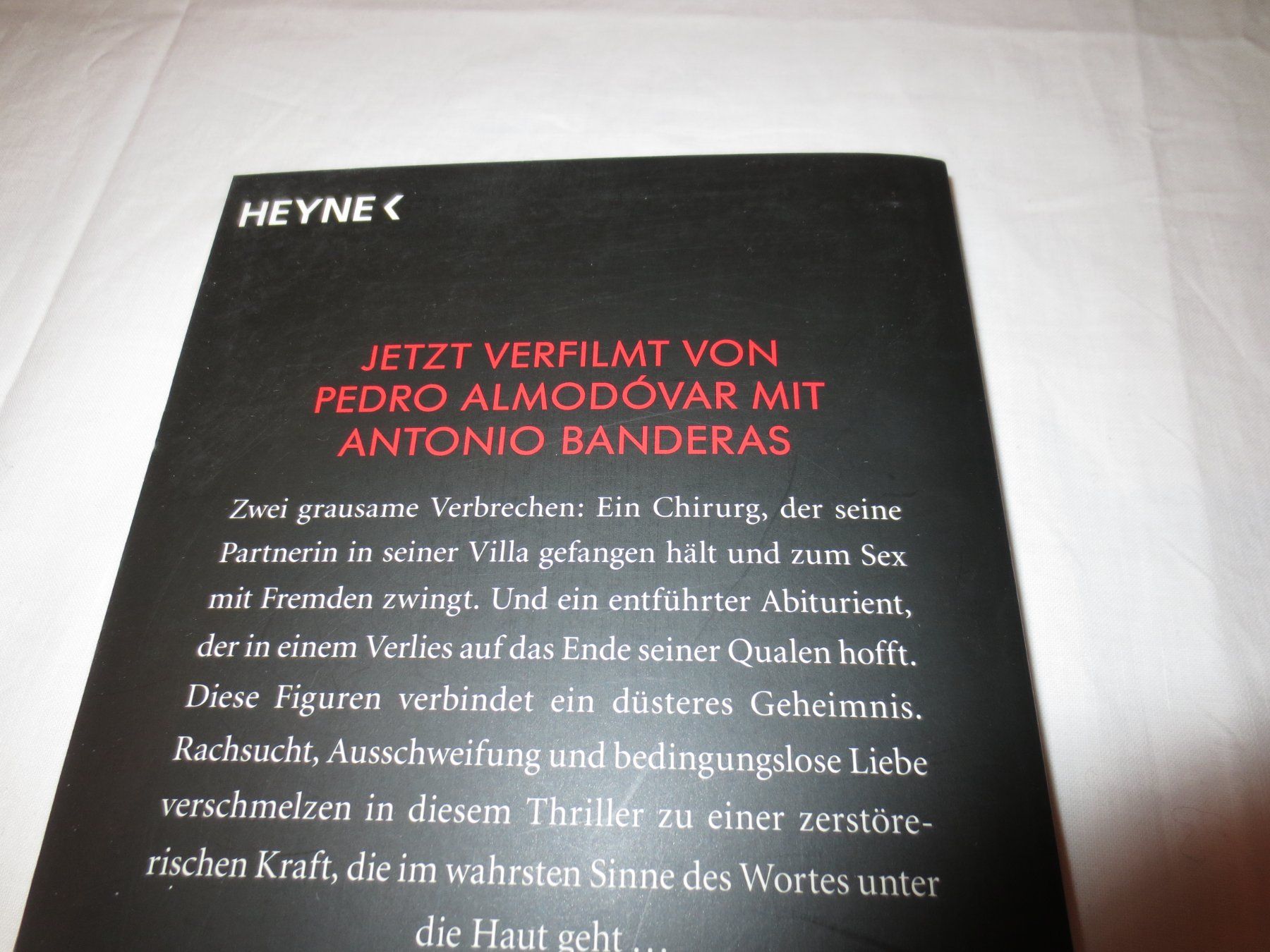 Libri: Die Haut in der ich wohne - Thierry  Jonquet – Usato da Männedorf venduto da Livingston 1