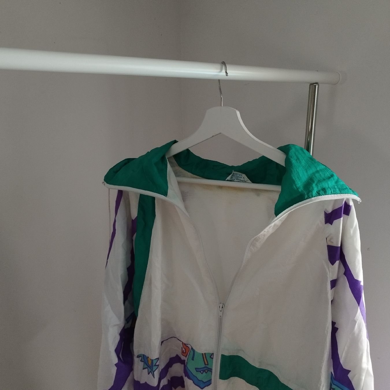 Jacken: Stylische 90er Jahre Windjacke – Gebraucht aus lommis von inf_thv8 2
