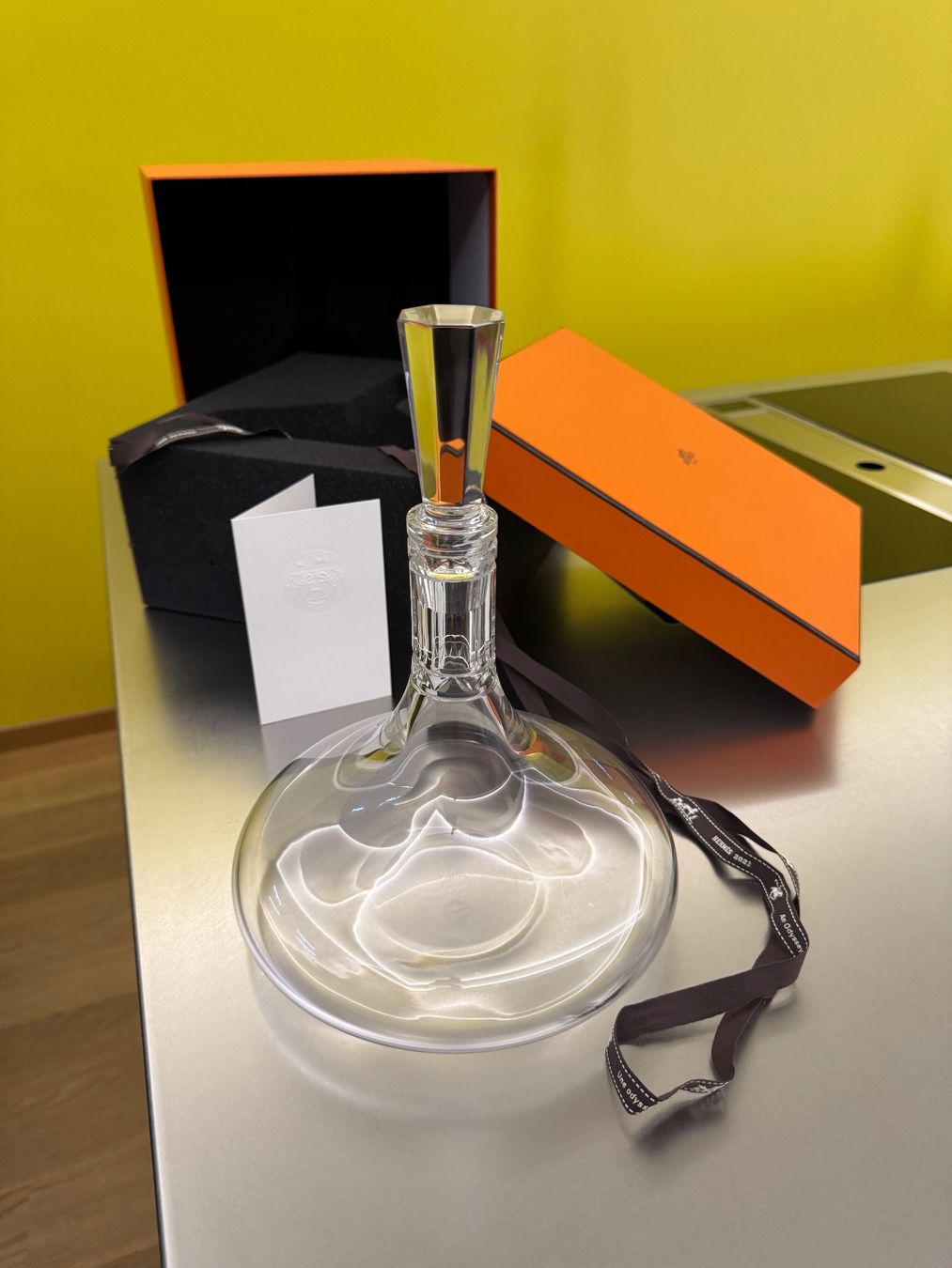 Hermès Caraffe: Carafe à vin Hermès Iskender – Nuovo e nell'imballaggio originale da Fully venduto da Gaga1990