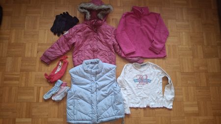 Lot de vetements pour fille taille 116, 6 ans