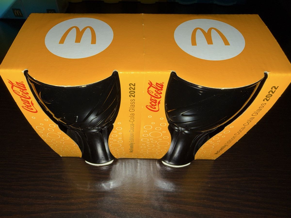 Mc Donald's Bicchieri: CocaCola McFamily Edition Glas 2022 – Nuovo e nell'imballaggio originale da Quartino venduto da Ed35 2