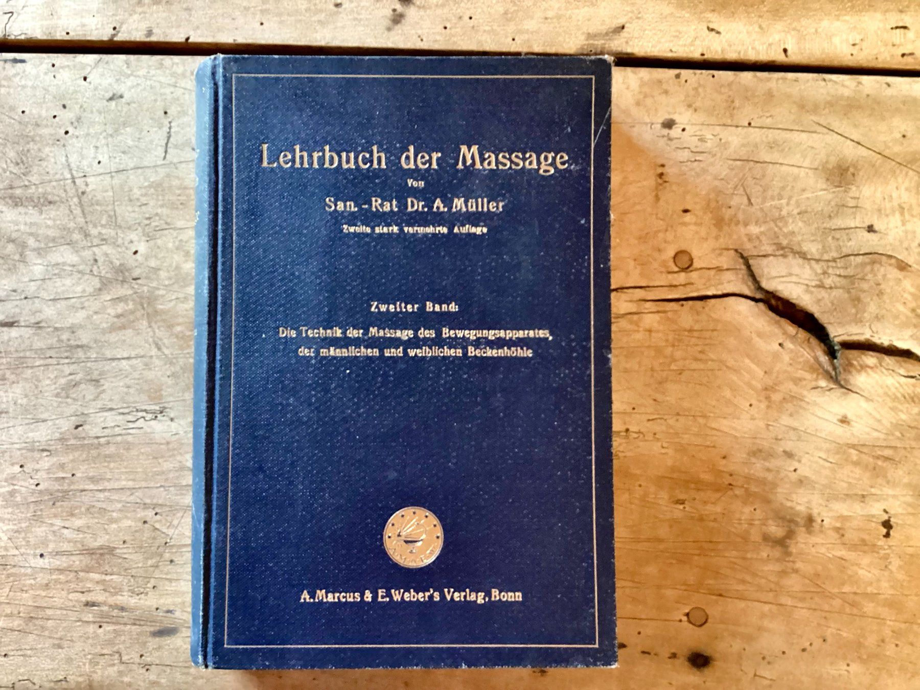 Libri: Dr. A. Müller: Lehrbuch der Massage – Usato da Ronco sopra Ascona venduto da R66sA22