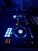 Pioneer Ddj-rz mit Bose F1