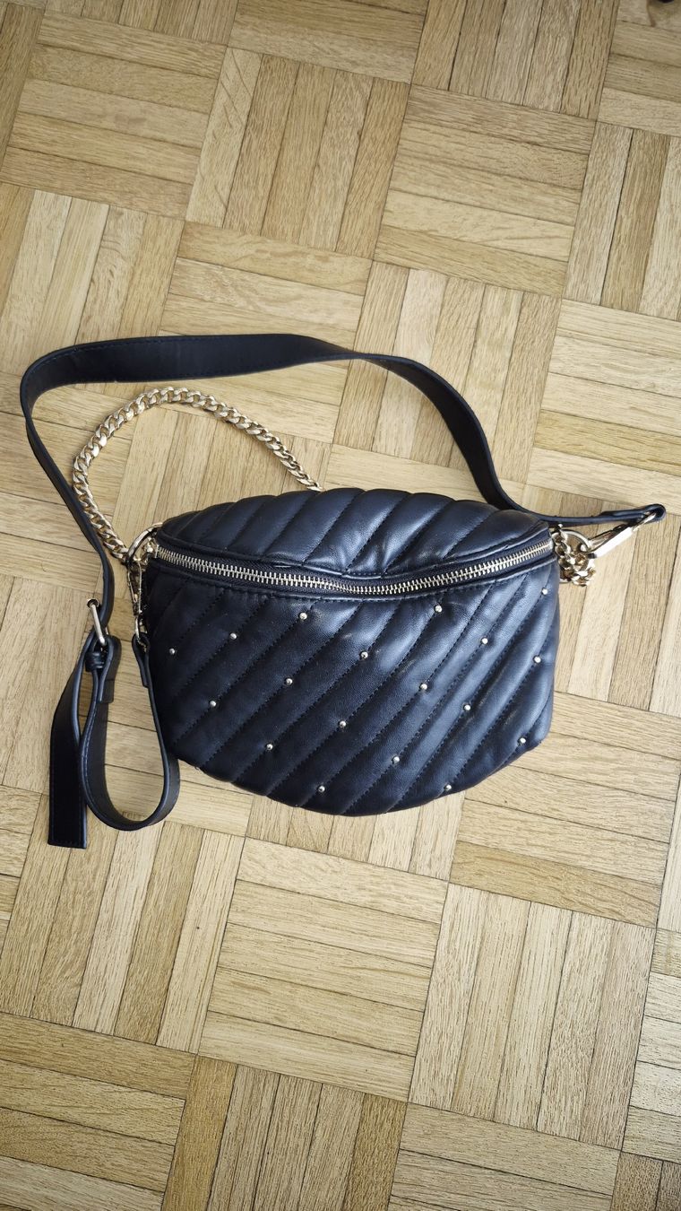 Taschen für Damen: Gürteltasche – Gebraucht aus Zürich von Durme