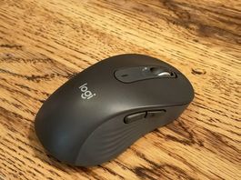 Logitech M650 left