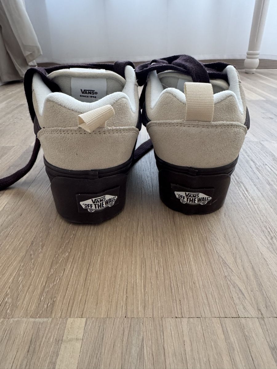 Vans Herrenschuhe: Neue Vans Sneaker 'Knu Stack', Grösse 34.5 – Neu (gemäss Beschreibung) aus Binningen von happy_xx 4