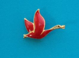 der rote Kranich : Email-Broche vintage