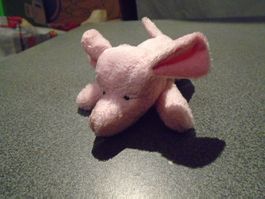 Schwein, rosa, liegend