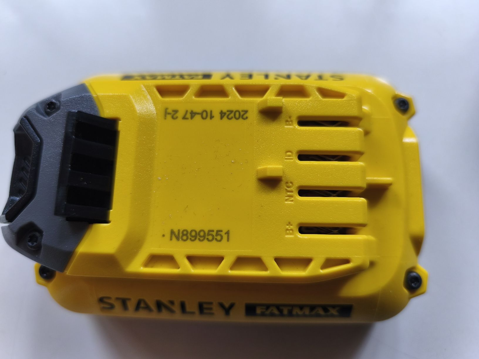 Stanley Tous les outils: Stanley Akku MIT Adapter NEU – Neuf avec emballage d'origine à Recherswil par Sruscha58 6