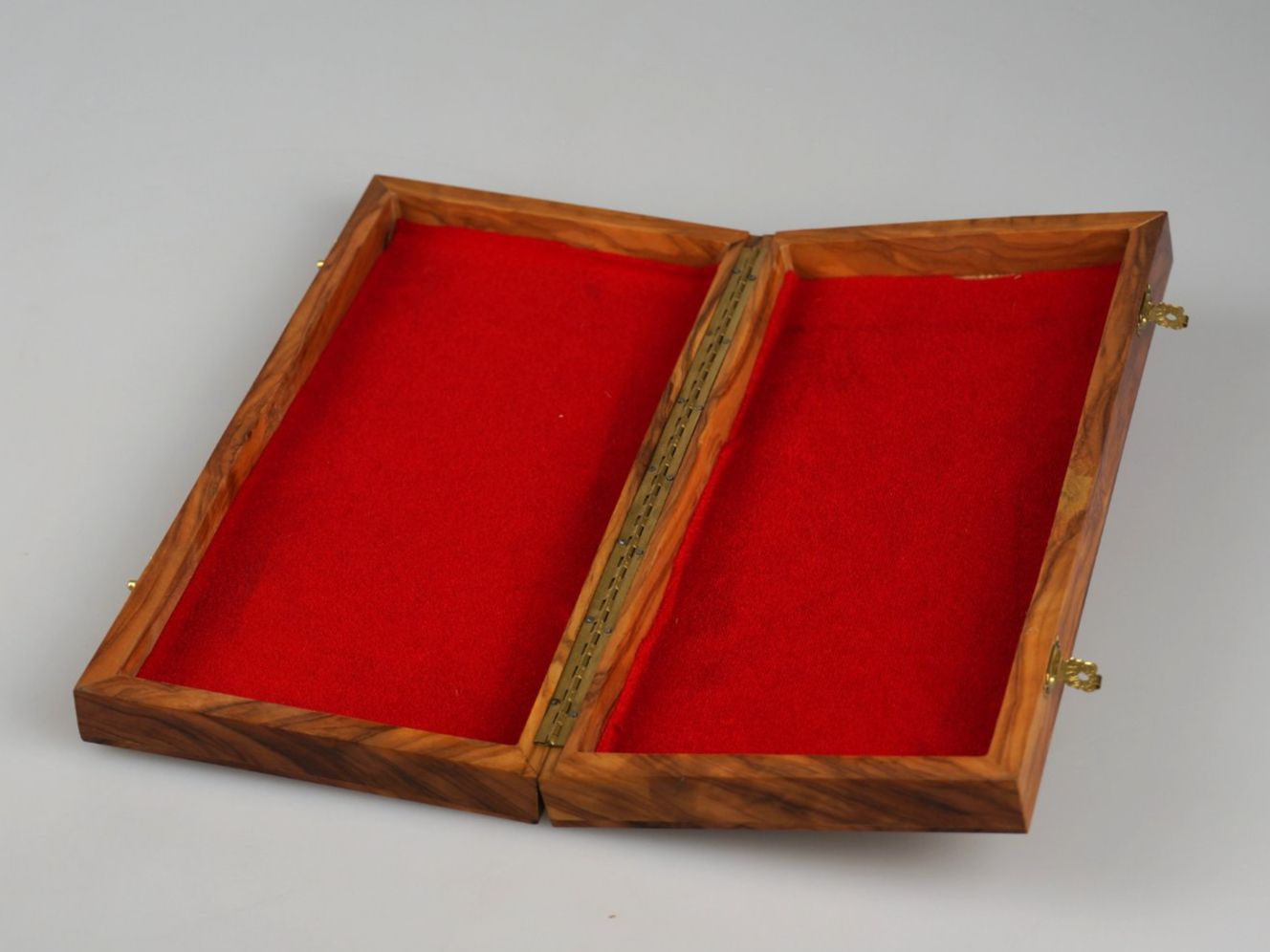 Giochi: Aufklapbares Mini-Schachbrett 10" – Usato da Rüti ZH venduto da Restwert_Rueti_ZH 5