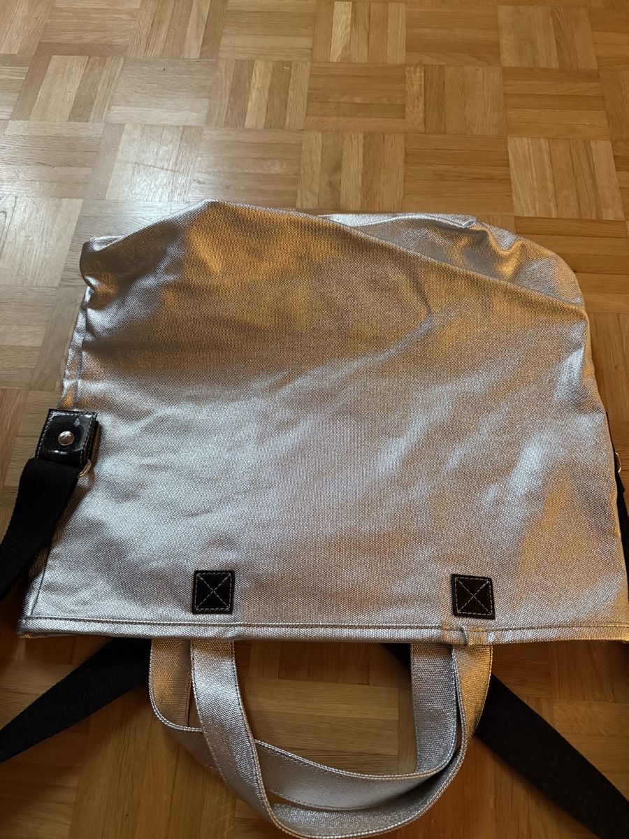 Marc Jacobs Taschen für Damen: Marc Jacobs Tasche Silber shopper mit Schultergurt neu – Neu (gemäss Beschreibung) aus Watt von Steffi84 4