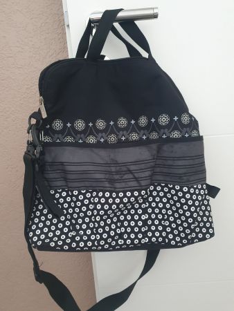 Sac à langer Lässig noir et gris, d'occasion!
