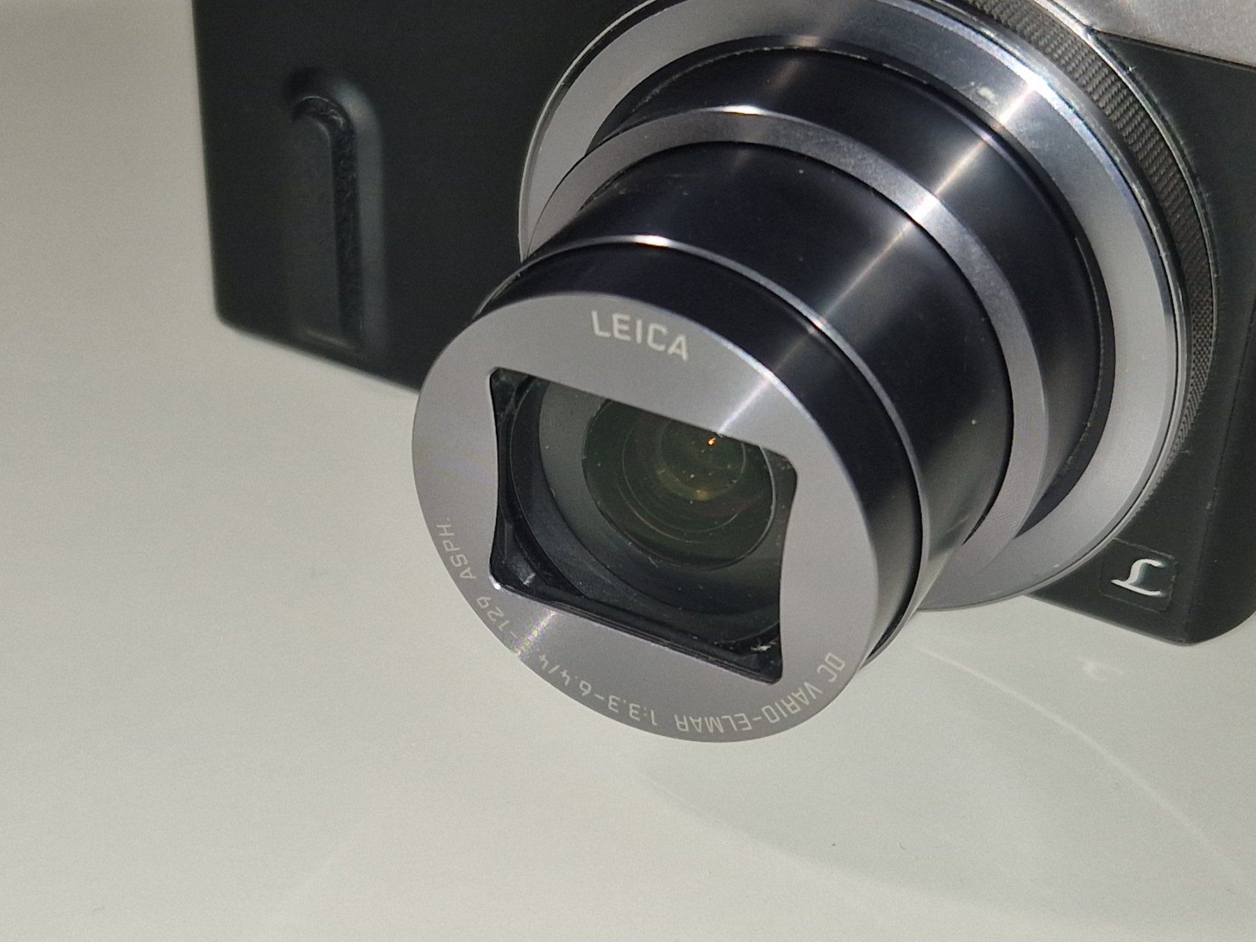 Panasonic Fotocamera: Panasonic Lumix DMC-TZ61 kompakte Digitalkamera – Nuovo (secondo la descrizione) da Grosshöchstetten venduto da Marcwue 5
