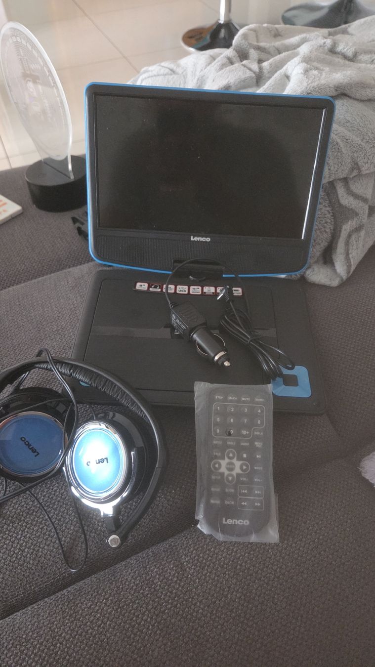 Lecteur media portable: DVD Player car neuwertig  – D'occasion à Oberwangen b. Bern par ste_ty6d
