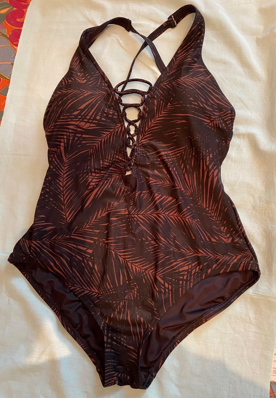 Costumi da bagno & Bikini: Maillot de bain décolleté à lacet – Usato da Genève venduto da rol_v8q2