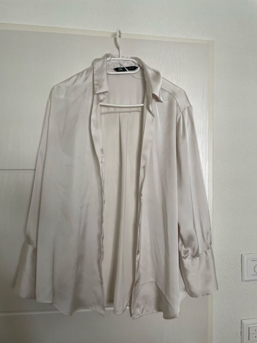 Zara Blusen: Seidene Bluse, weiss, S – Neu (gemäss Beschreibung) aus Teufenthal AG von kur_56