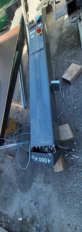 Piattaforme elevatrici & Crick: Pont élévateur 2 colonnes 4000 kgs – Usato da Leytron venduto da sfcars 1