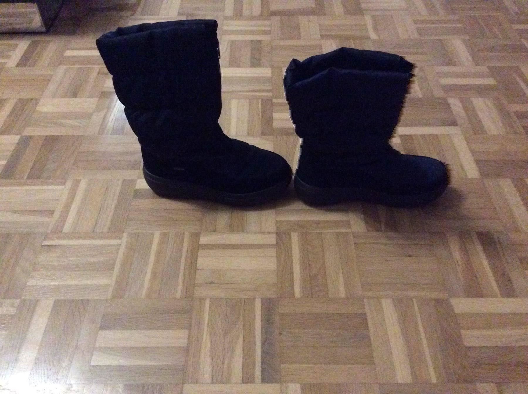 Scarpe per ragazze: warme Winterstiefel gefüttert – Usato da Horw venduto da Benny017 1