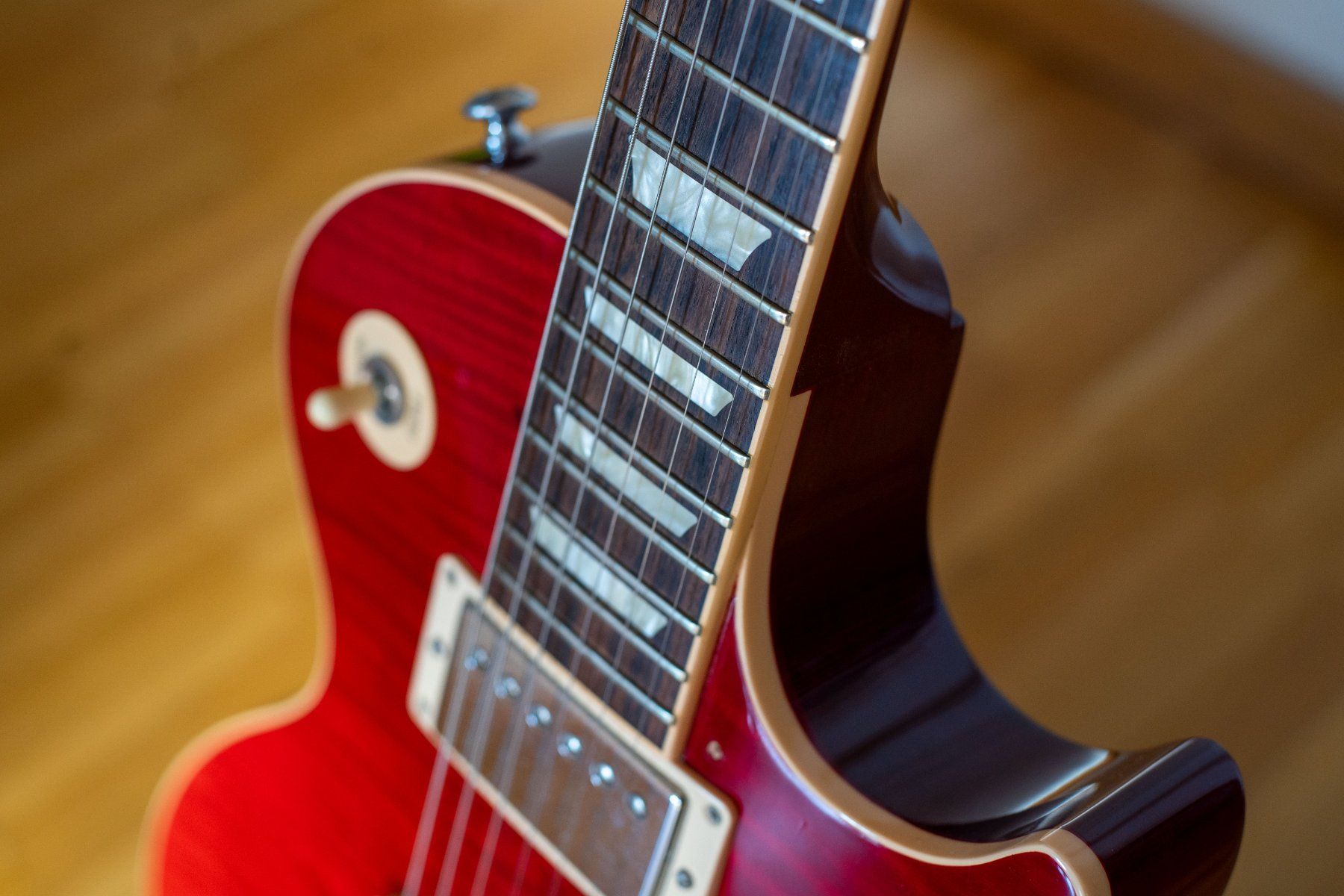 Strumenti musicali: Gibson Les Paul Standard Plus 2014  inkl. Original Case – Usato da Basel venduto da Humbucker 3