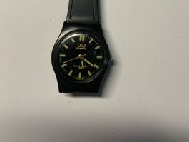 Q&Q Quartz uhr ca.36mm