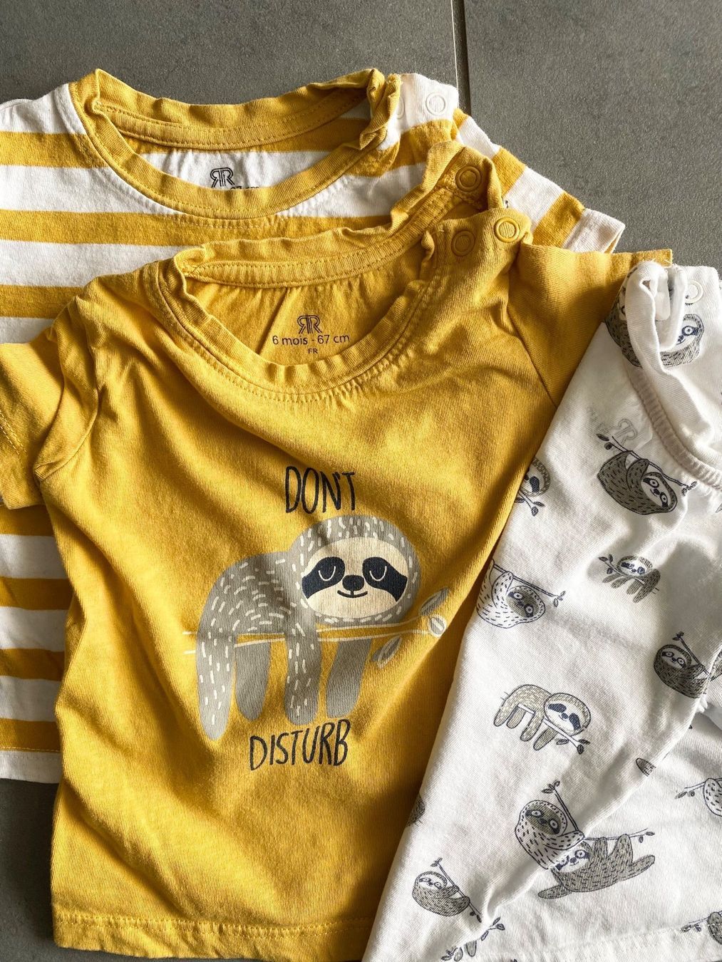 La Redoute T-shirt: Kurzarm T-Sirt Set – Usato da Urdorf venduto da Tjara65 1