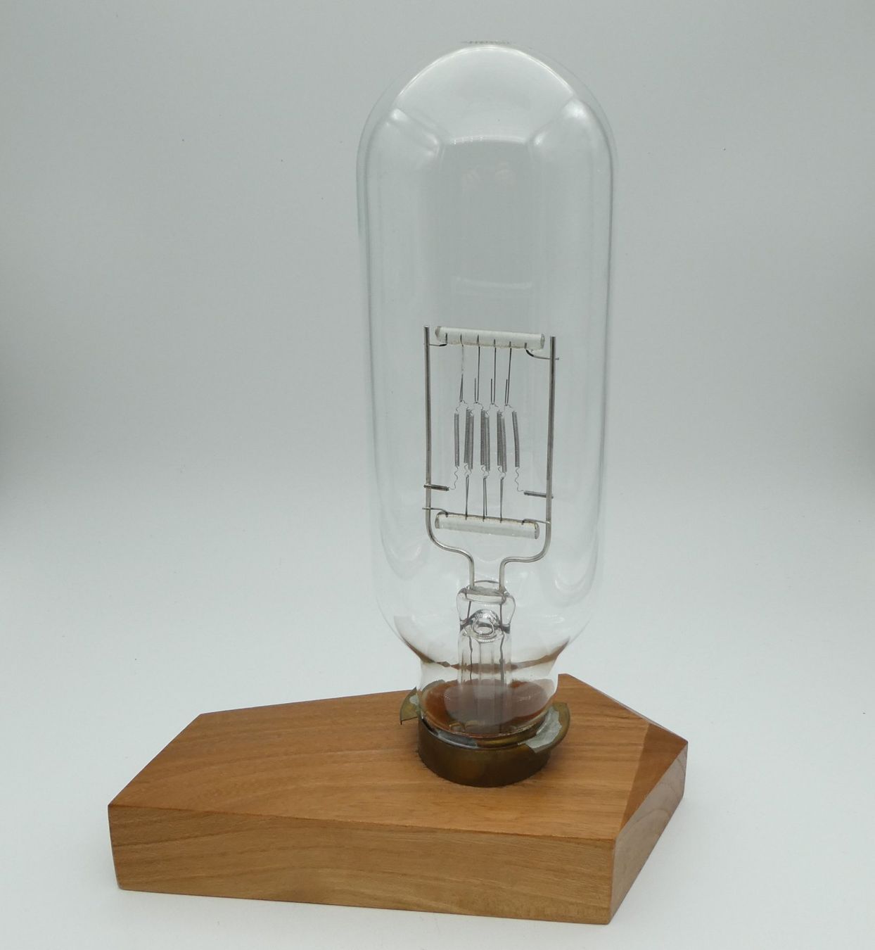 Tutte le decorazioni: Vitage Dekoration Projektorlampe – Usato da Volketswil venduto da brockipfannenstil 2