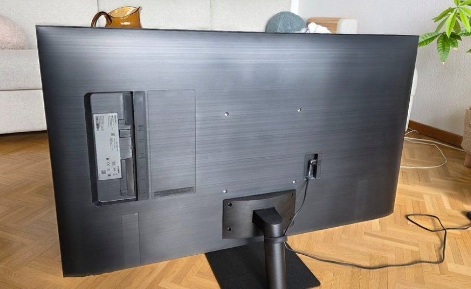 Samsung Televisori: Smart TV Samsung M7 43 pouces – Usato da Fribourg venduto da Nice_SBK 2