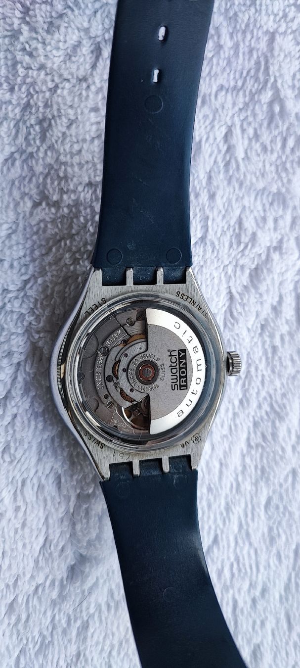 Swatch Orologi: SWATCH POISSON ROUGE YAS400 – Usato da Zollikofen venduto da zar_j67f 9