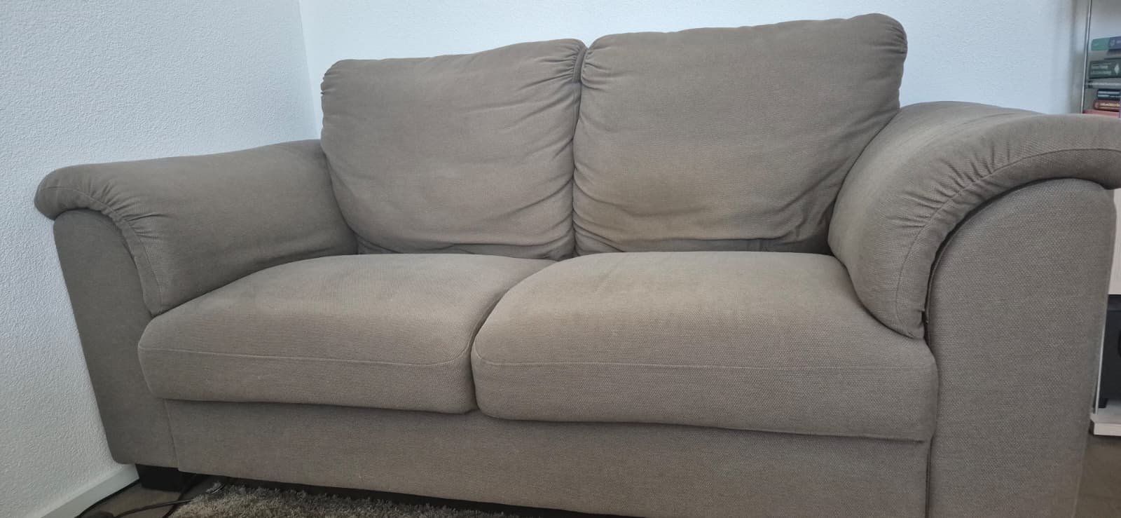 Ikea Divani: IKEA Sofa Gratis /// Smoke Free /// Pet Free (Dismounted) – Usato da Suhr venduto da phy_jtm9