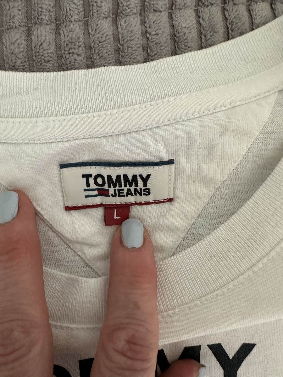 Tommy Hilfiger T-shirt: Tommy Jeans Tshirt – Nuovo (secondo la descrizione) da Winterthur venduto da su_4assd 3