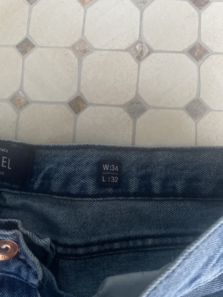 Jeans: Jeans Gr. 34 – Gebraucht aus Laufen von bia_7vr6 3
